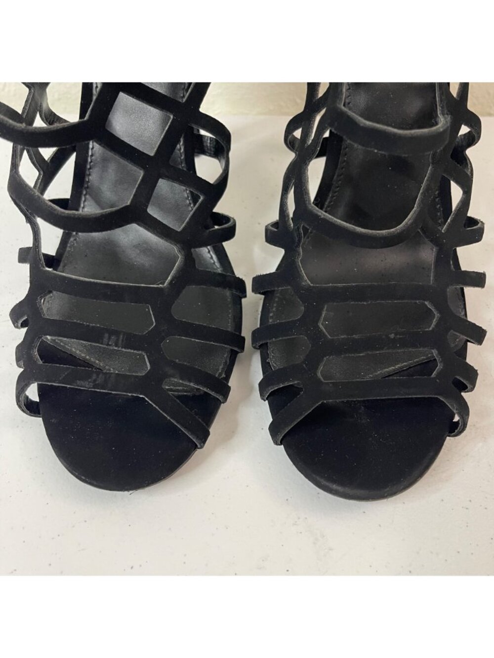 Candie's Black Strappy Cage Design High Heel Sandals Size 10 - Picture 4 of 7